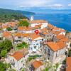 Отель House Bajota with Terrace And Sea View, фото 39