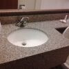 Отель Bridgepointe Inn & Suites, фото 9