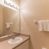 Отель Mickey's Magic Retreat - Condo In Gated Community With Private Back Patio & Hot Tub! 3 Bedroom Townh, фото 15
