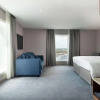 Отель Hilton Garden Inn London Heathrow Terminal 2 and 3, фото 19