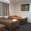Отель The Commercial Hotel Motel, фото 2