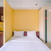 Отель Cozy And Homey Studio Apartment At Metropark Condominium Jababeka, фото 6
