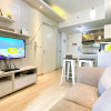Отель Comfort Stay 2Br At Springlake Summarecon Bekasi Apartment, фото 7