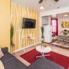 Отель CH2 & CH3 - Fully Furnished Spacious Oasis Dog-friendly 2BR Capitol Hill, фото 2