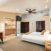 Отель Skyhill Oasis W/ Hot Tub Walk To Universal 4 Bedroom Home, фото 3