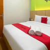 Отель RedDoorz @ Darmo Surabaya, фото 4