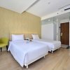 Отель Whiz Hotel Falatehan Jakarta, фото 18