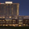 Отель Buffalo Marriott at LECOM HARBORCENTER, фото 1