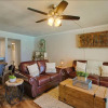 Отель Gulf Shore Condo #114 - 1 Br condo by RedAwning, фото 14