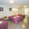 Отель Agnes Palms Accommodation, фото 5