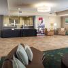 Отель Candlewood Suites Bellevue, an IHG Hotel, фото 22