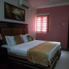 Отель Jesuit Continental Suites, фото 9