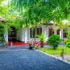 Отель Thathsara Holiday Inn, фото 1