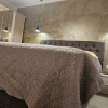 Отель Deluxe Apartment near Bridge, фото 1