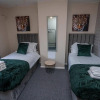 Отель Charming 4-bed House in Nottingham Sleeps 7, фото 3