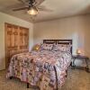 Отель Show Low Family Cabin: Close to Golf & Hiking, фото 9