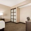 Отель Comfort Inn & Suites Red Deer, фото 10