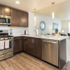 Отель Global Luxury Suites at Tasman, фото 19