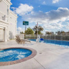 Отель Quality Inn & Suites Tulare, фото 20