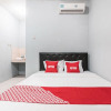 Отель OYO 1756 Amira Guest House, фото 4
