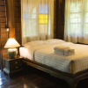 Отель Baan Suphanbhum - Teddu Inn Maekampong, фото 1