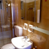 Отель Cozy Apartment With a Balcony. Beautiful Lake View, фото 8
