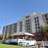 Отель Fairfield Inn & Suites Anaheim Buena Park/Disney North в Буэна-Парке