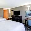 Отель Hampton Inn & Suites by Hilton Calgary-Airport, фото 39