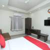 Отель OYO 14593 Smart Rooms by Shree Vatika, фото 1