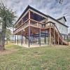 Отель Lavish Riverfront Escape w/ Gas Grill!, фото 20