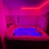 Отель Evasion SPA Jacuzzi Sauna Home Cinema, фото 5