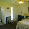 Отель Shuswap Lake Motel & Resort, фото 4