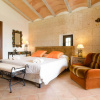 Отель CAS CONCO - Traditional Majorcan house with private pool and luxuriant garden. Free WiFi, фото 3