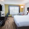 Отель Holiday Inn Express Hotel & Suites Bismarck, an IHG Hotel, фото 24