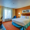 Отель Comfort Inn & Suites, фото 2