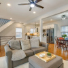Отель The Kraken Wildwood Townhome: 1/2 Mi to Beach!, фото 1