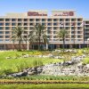 Отель Hilton Garden Inn Ras Al Khaimah в Рас-аль-Хаиме