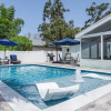 Отель Quaint Cottage in a South Sarasota Neighborhood, фото 24