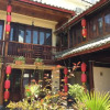 Отель Lijiang Stay Long Guest House, фото 1