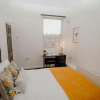 Отель Entire 4 Bed House - Monthly Discount - By Centre, фото 1