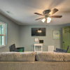 Отель Omaha Apartment w/ Yard - 15 Miles to Branson, фото 7