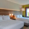 Отель Holiday Inn Express & Suites Charlotte NE - University Area, an IHG Hotel, фото 42