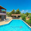 Отель Villa Pegasus Large Private Pool Walk to Beach Sea Views A C Wifi Car Not Required Eco-friend - 2328, фото 9