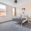 Отель Beautiful 4 Bed House Worcester City Centre, фото 17
