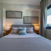 Отель Incredibly Beautiful Condo Just Steps to the Beach, фото 26
