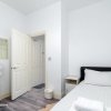 Отель Beautiful Flat For 3 With A Garden In Acton, фото 5