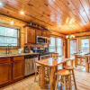 Отель Standing Bear Lodge - Five Bedroom Cabin, фото 13