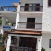 Отель Apartments San Antonio в Плоче