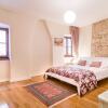 Отель Completely Renovated Traditional Istrian Stone House Villa Bale-valle, фото 1