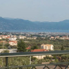 Отель Lovely 3-bedroom Rental Unit With Alluring Views, фото 1